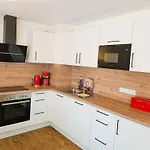 Haus Am Muehlenweg - Neue, Sonnendurchflutete Mit Aufzug Und Tiefgarage - Barrierefrei