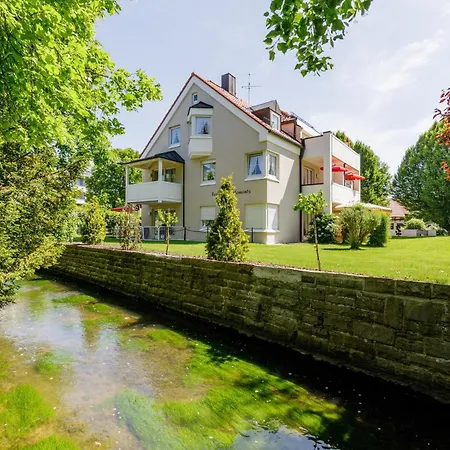 Haus Am Muehlenweg - Neue, Sonnendurchflutete Mit Aufzug Und Tiefgarage - Barrierefrei *