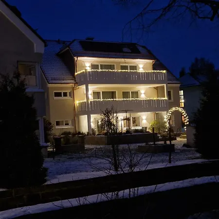 Апартаменти Haus Am Muehlenweg - Neue, Sonnendurchflutete Mit Aufzug Und Tiefgarage - Barrierefrei Бад-Верісгофен