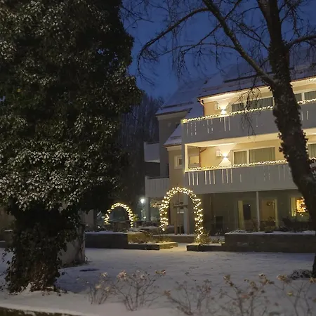 Haus Am Muehlenweg - Neue, Sonnendurchflutete Mit Aufzug Und Tiefgarage - Barrierefrei Appartement