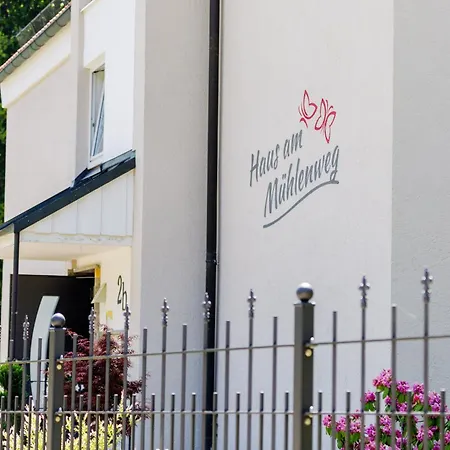 Haus Am Muehlenweg - Neue, Sonnendurchflutete Mit Aufzug Und Tiefgarage - Barrierefrei *